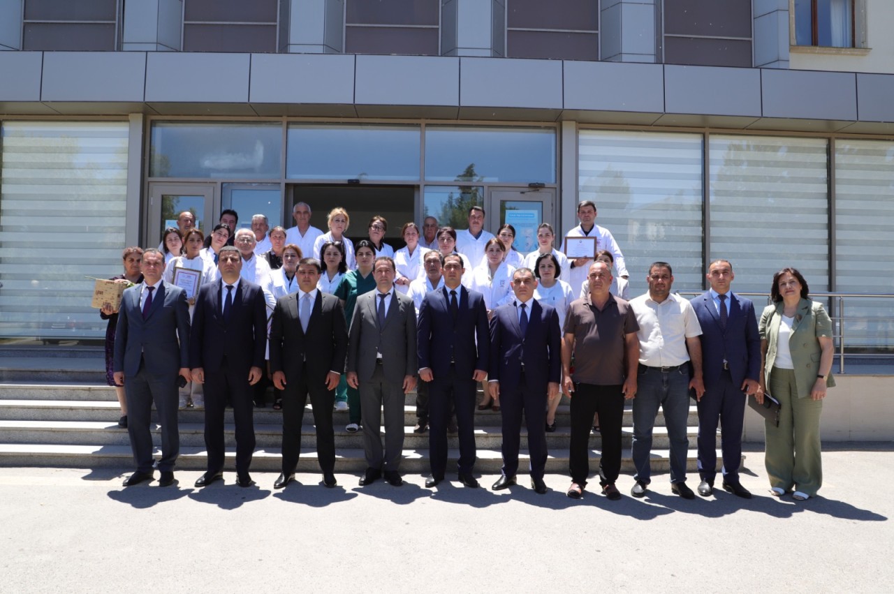 Neftçalada Tibb İşçilərinin Peşə Bayramı qeyd olundu - FOTOLAR